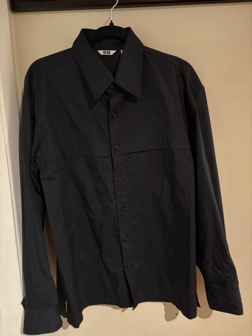 Uniqlo Men’s Dark Navy Button-Down Shirt